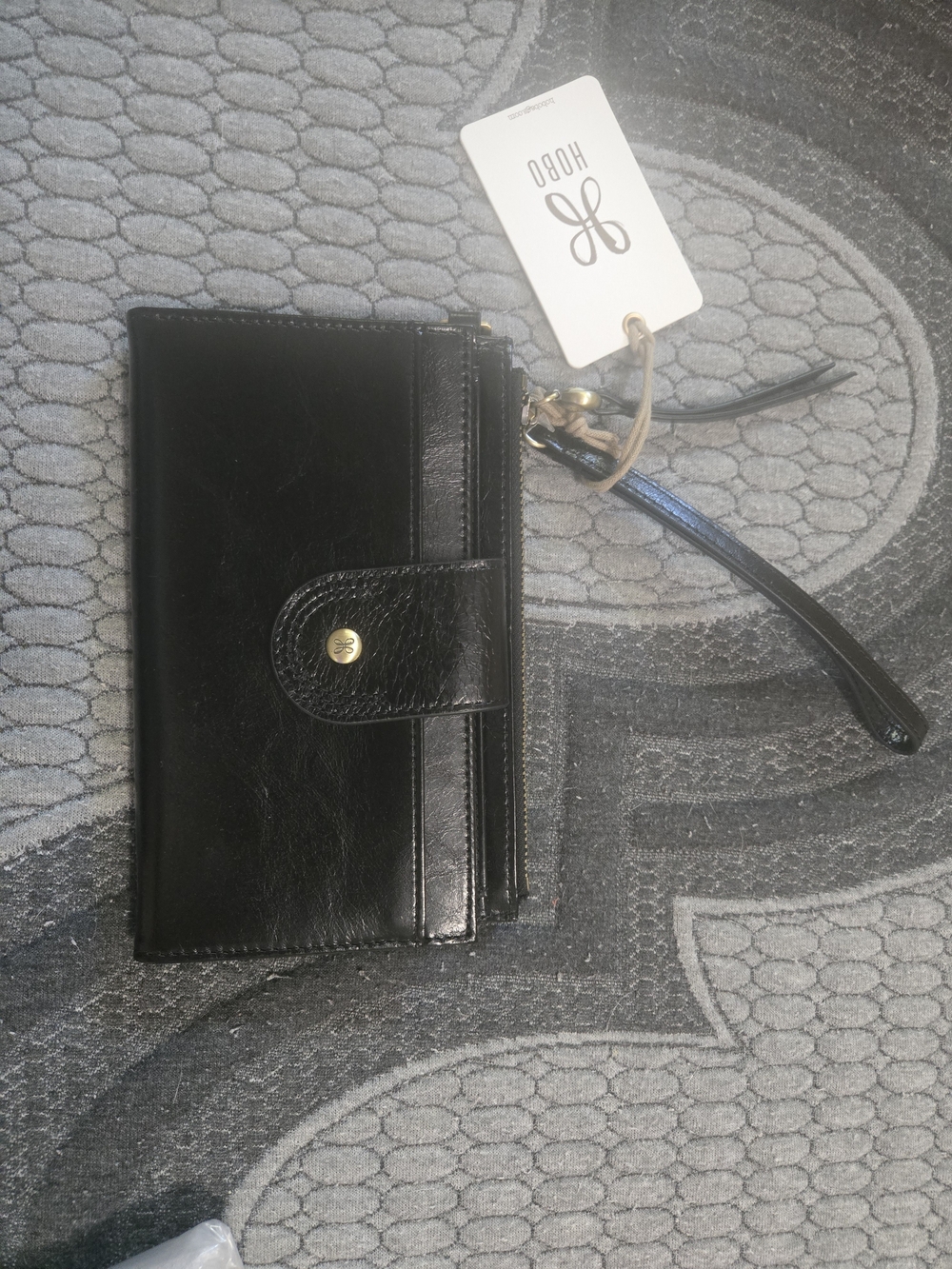 HOBO Dunn Continental Wallet-Black Leather Wristlet Phone Case with Wrist Strap